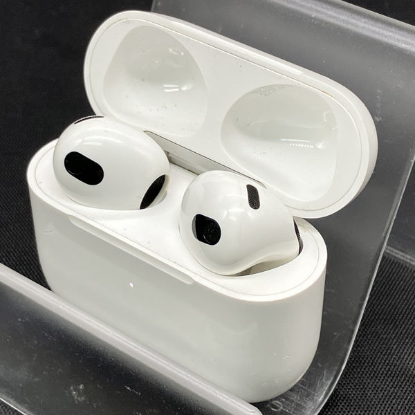 早い者勝ち！AirPods 3rd MME73J/A Amazon.co.jp: Apple AirPods(第3世代) : 家電＆カメラ
