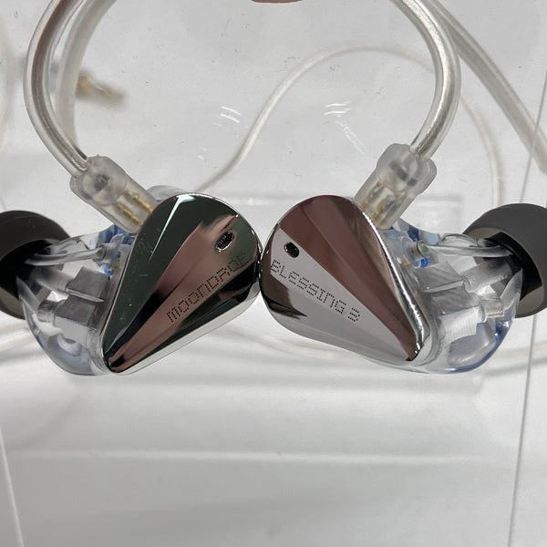 た*う様 水月雨　blessing3 AQUA 水月雨 (MoonDrop) Blessing3 レビュー | ナチュラルで透き通っ