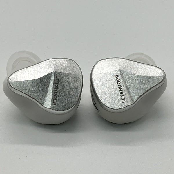 【中古】Cadenza 4(ケーブル欠品)【秋葉原】