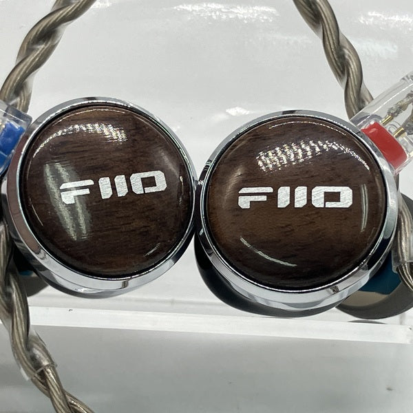 【中古】FP3 Walnut 【FIO-IEM-FP3-W】【秋葉原】