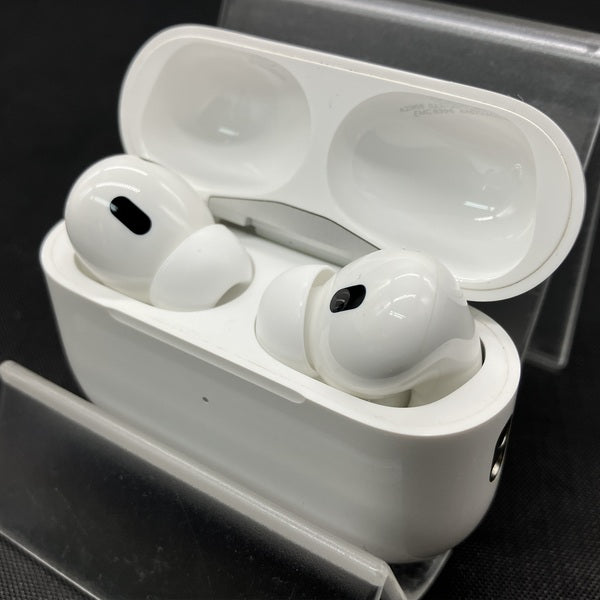 【中古】MagSafe充電ケース(USB-C)付きAirPods Pro(第2世代) MTJV3JA【秋葉原】