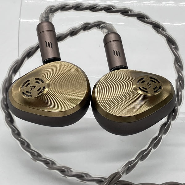 【中古】AURA 【IRV-AK-AURA】【秋葉原】