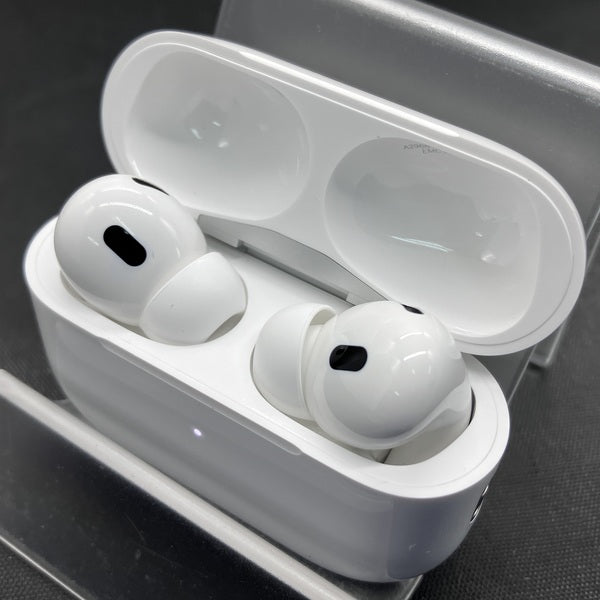 【中古】MagSafe充電ケース(USB-C)付きAirPods Pro(第2世代) MTJV3JA【秋葉原】