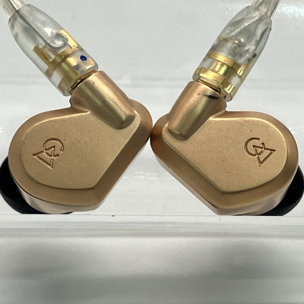 Campfire Audio DORADO CAM-4891(中古品) Campfire Audio 【中古】DORADO 【CAM-4891】【秋葉原】 – e☆イヤホン