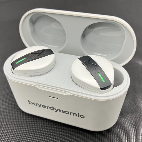 【中古】Free BYRD Gray【仙台】