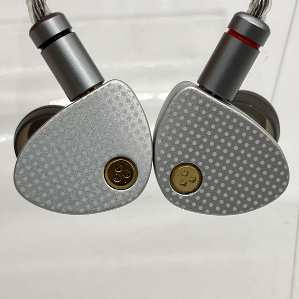 【中古】Aria 2【日本橋】