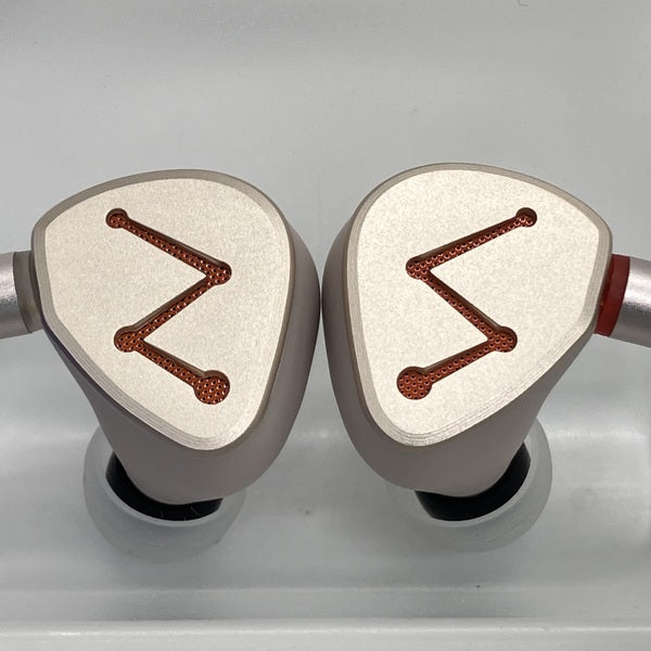 【中古】DZ4【秋葉原】