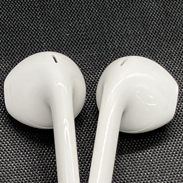 【中古】EarPods with Lightning Connector【日本橋】