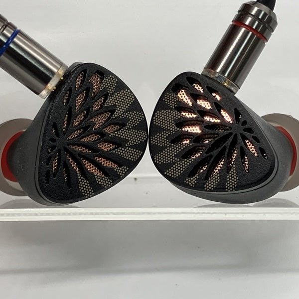 【中古】Yu Xuan Ji (魚玄機) 4.4mm バランスジャック【秋葉原】