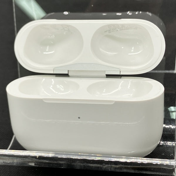 【中古】AirPods Pro 充電ケース(MagSafe)【秋葉原】