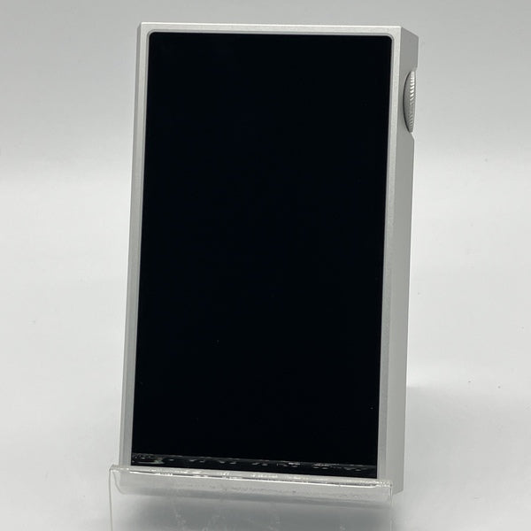 【中古】M5 Ultra シルバー【秋葉原】
