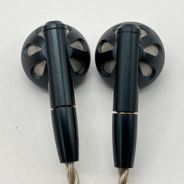 【中古】FF5 Black 【FIO-IEM-FF5-B】【秋葉原】
