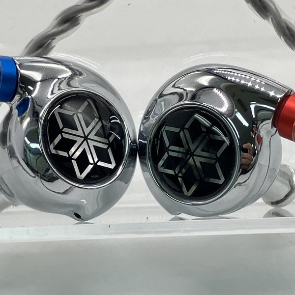 【中古】FD11 Silver 【FIO-IEM-FD11-S】【仙台】