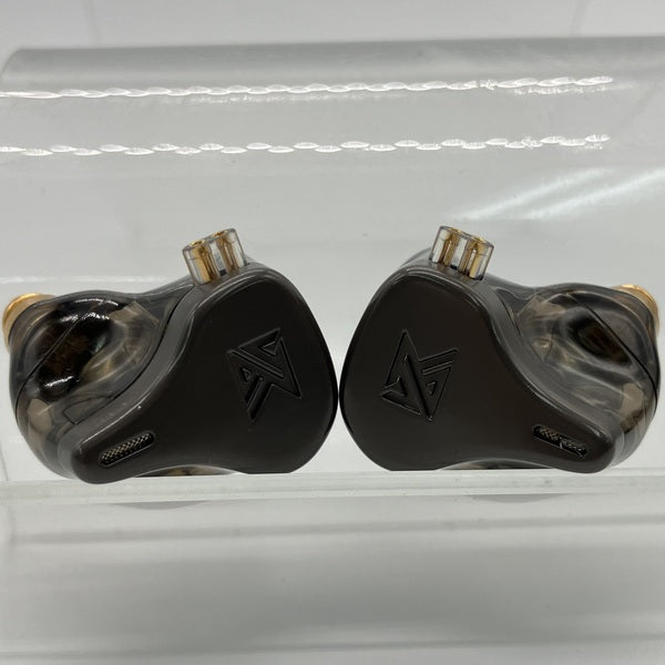 【中古】KZ ACOUSTICS KZ x HBB DQ6S(ケーブル欠品)【日本橋】
