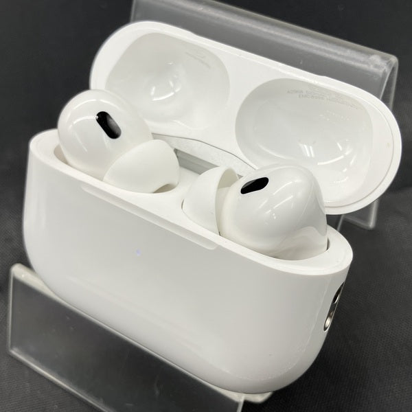 【中古】MagSafe充電ケース(USB-C)付きAirPods Pro(第2世代) MTJV3JA【秋葉原】