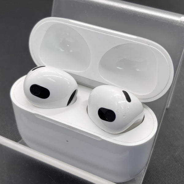 【中古】Airpods MME73J/A 3rd Generation【秋葉原】