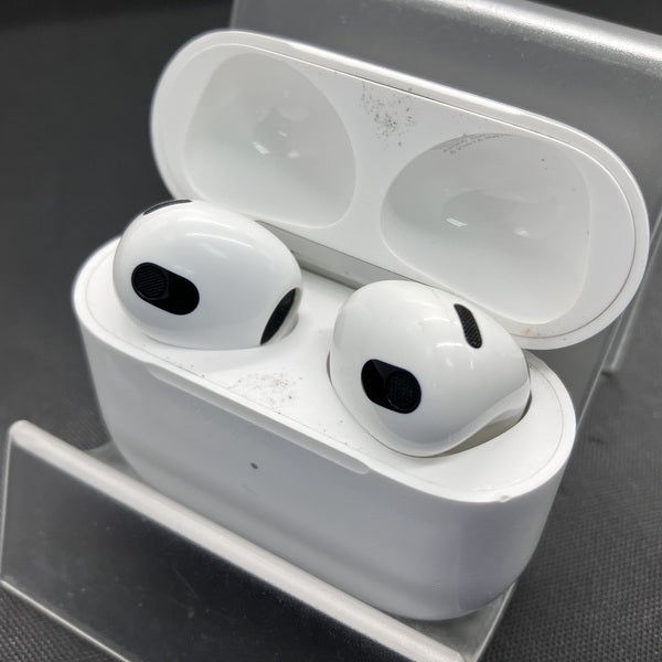 【中古】Airpods MME73J/A 3rd Generation【日本橋】