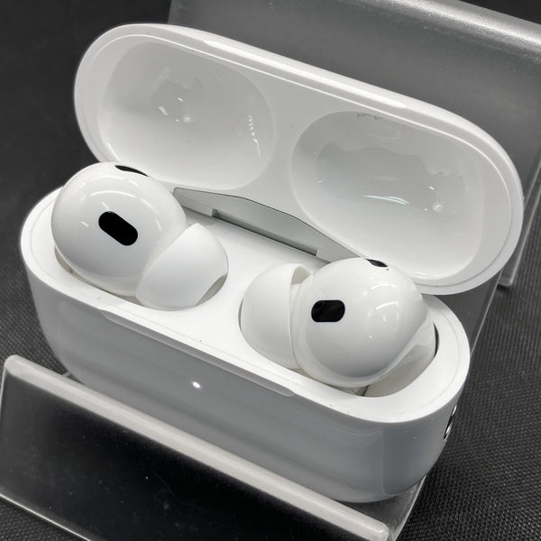 【中古】MagSafe充電ケース(USB-C)付きAirPods Pro(第2世代) MTJV3JA【秋葉原】