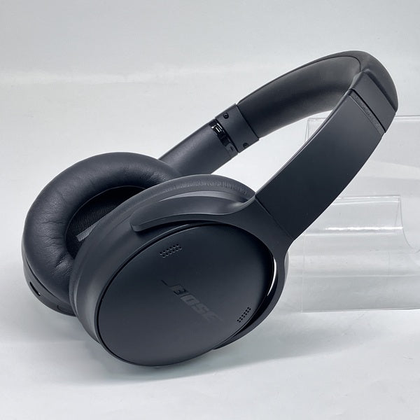 【中古】QuietComfort Headphones Black【秋葉原】