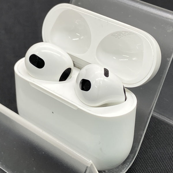 【中古】Airpods MME73J/A 3rd Generation【日本橋】