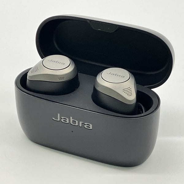 新品・未使用Jabra Elite 85t ワイヤレスイヤホン ブラック Jabra Elite 85tご購入でJabraワイヤレス充電パッドをもれなく