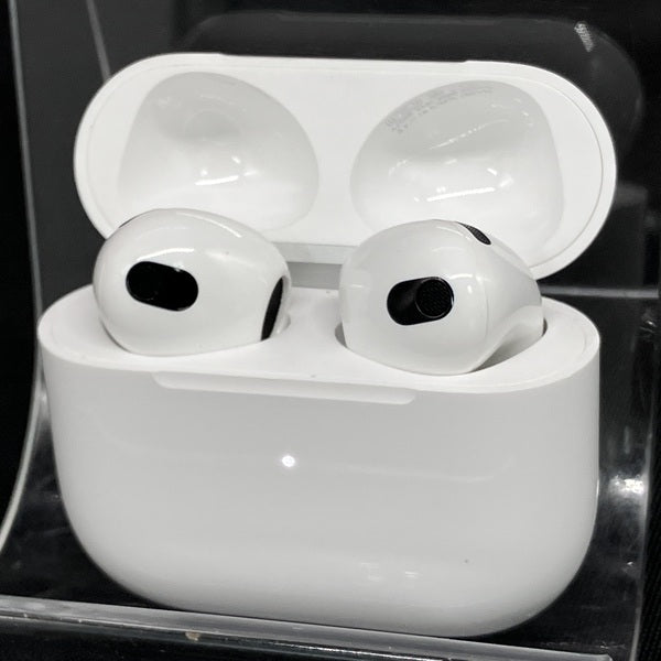 【中古】Airpods MME73J/A 3rd Generation【秋葉原】