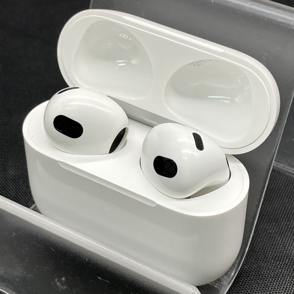 【中古】Airpods MME73J/A 3rd Generation【秋葉原】
