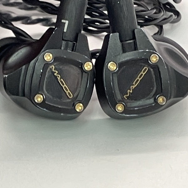 【中古】Typ512 【MDO-T512-AL】【秋葉原】