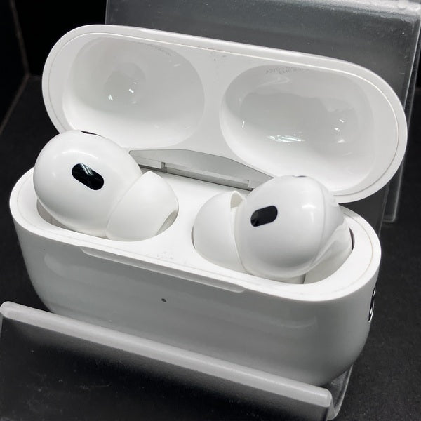 【中古】AirPods Pro (第2世代) MQD83J/A【秋葉原】