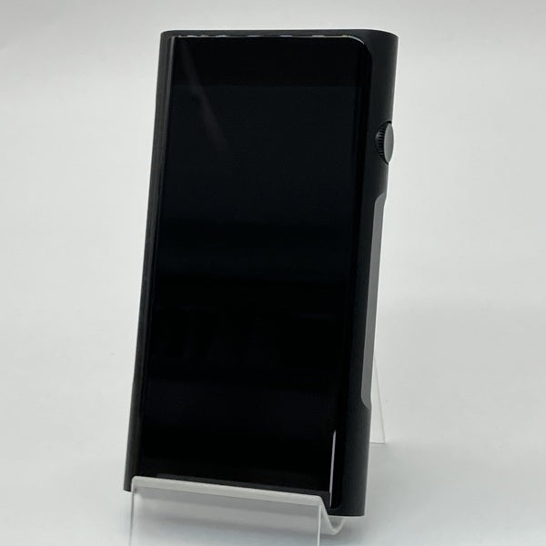 【中古】M6 PRO【秋葉原】