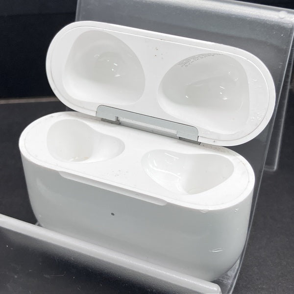 【中古】AirPods Lightning 充電ケース (第3世代)【名古屋】