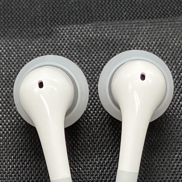 新品未開封Apple純正品In-Ear Headphonesカナル式 イヤホン 新品未開封Apple純正品In-Ear Headphonesカナル式 イヤホン