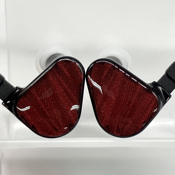 TRUTHEAR 【中古】ZERO RED【秋葉原】 – e☆イヤホン