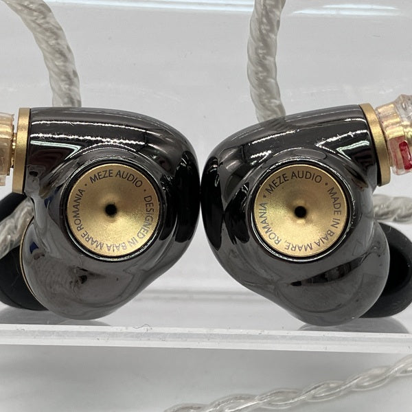 Meze audio ADVAR 有線イヤホン（中古） Meze audio ADVAR 有線イヤホン（中古） Meze Audio ADVAR 中古