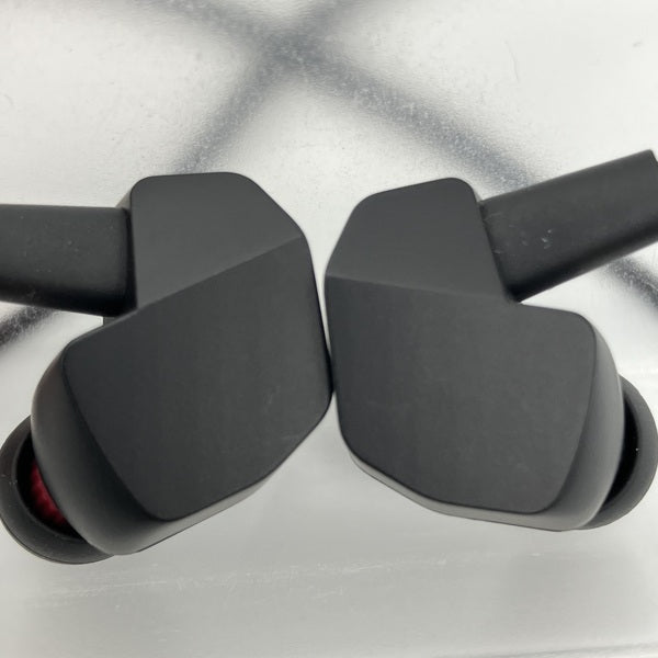 【中古】VR3000 for Gaming 【FI-VR3DPLMB】【秋葉原】