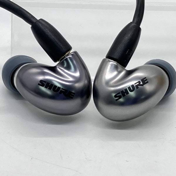 SHURE SE846 第二世代　グラファイトシルバー SHURE SE846 (グラファイトシルバー) 第2世代 高遮音性イヤホン