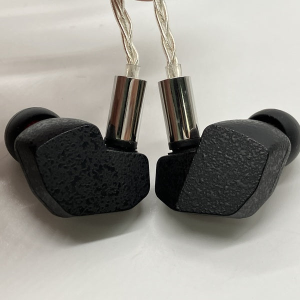 final A5000 中古美品 final 【中古】A5000 【FI-A5DPLD】【秋葉原】 – e☆イヤホン