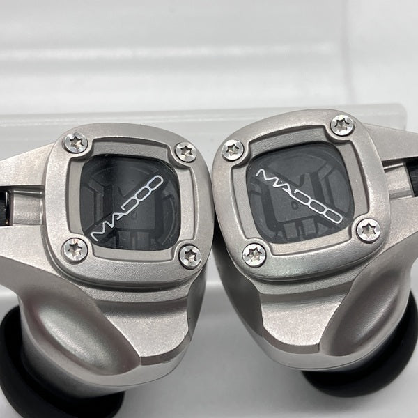 MADOO typ711 Wired In-Ear Earphones Silver MDO-T711-SS Hi-Res MADOO typ711 Wired In-Ear Earphones Silver MDO-T711-SS Hi-Res