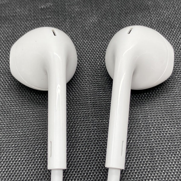 【中古】EarPods(USB-C) インナーイヤー型イヤホン MTJY3FE/A【仙台】