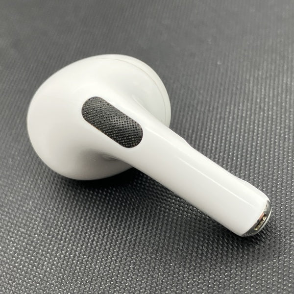 【中古】AirPods Pro (R側)【秋葉原】