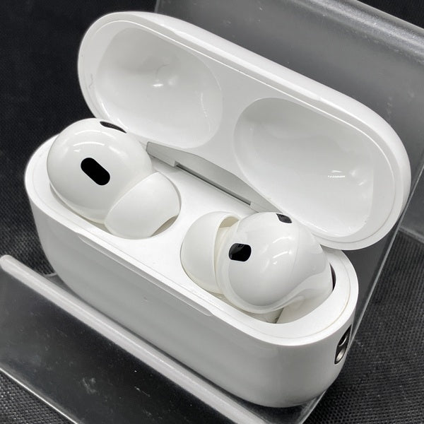 MagSafe充電ケース（USB-C）付きAirPods Pro（第2世代） Apple（アップル） MagSafe充電ケース（USB-C）付きAirPods Pro