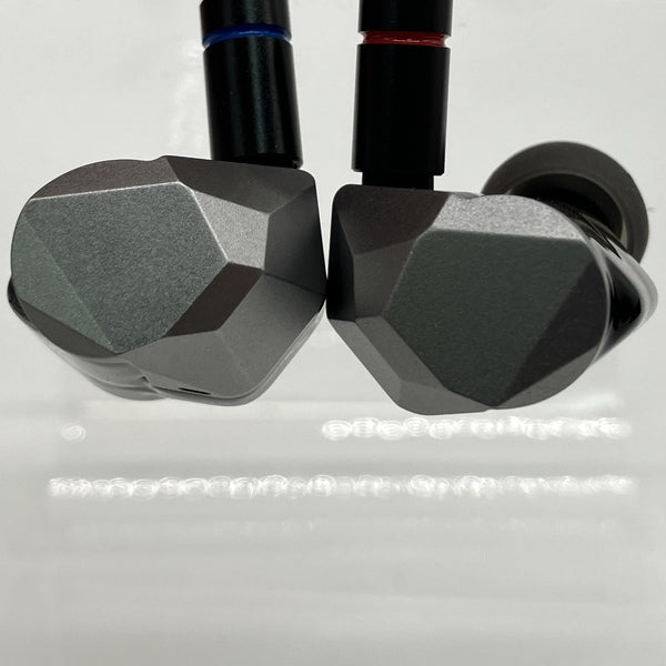 水月雨 (MOONDROP) 【中古】Harmon 和鳴【秋葉原】 – e☆イヤホン