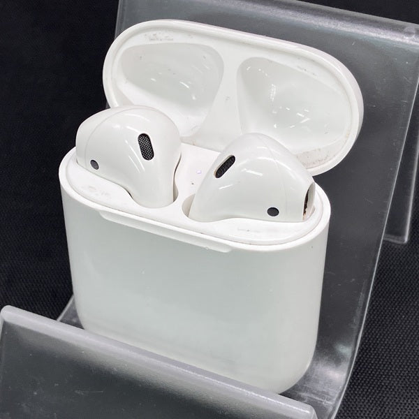 【値下げ中】Apple AirPods 本体 充電ケース付き_MV7N2J/A Apple 【中古】AirPods with Charging Case MV7N2J/A【秋葉原