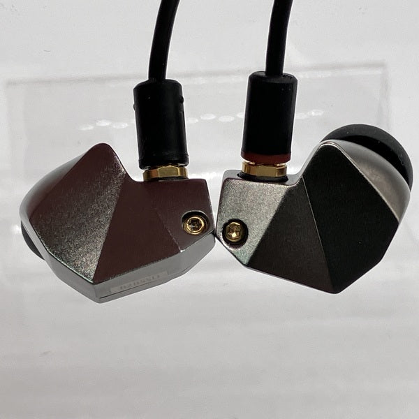 【中古】B2 【FI-B2BSSD】【日本橋】