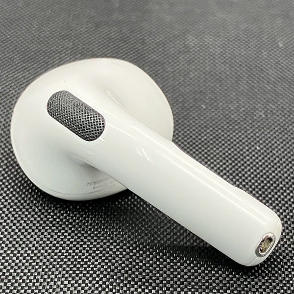 Apple 【中古】AirPods 4 (R側)【秋葉原】 – e☆イヤホン