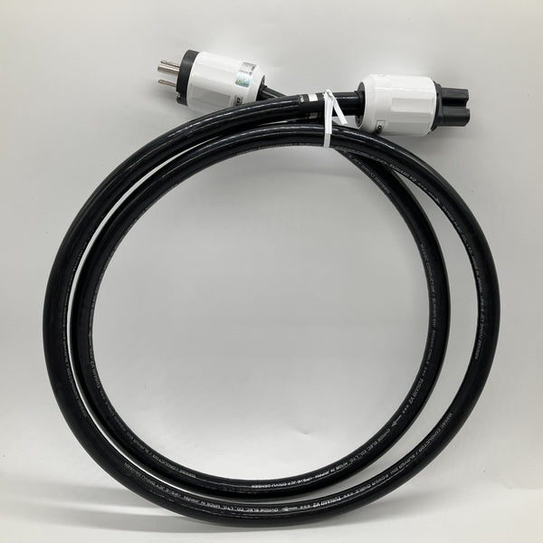 OYAIDE TUNAMI GPX-R ケーブル 1.8m OYAIDE TUNAMI GPX-R V2/1.8m 電源