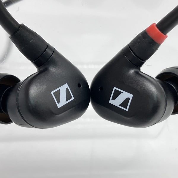 【中古】IE 100 PRO BLACK【秋葉原】