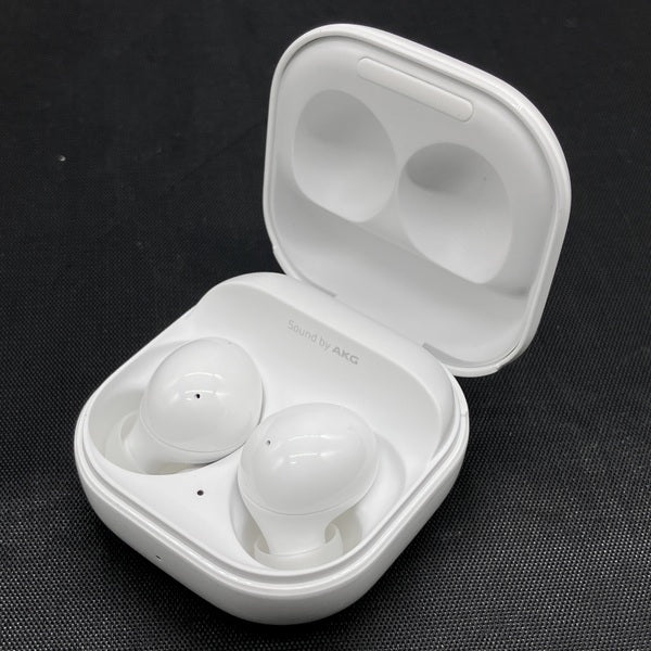 【中古】Galaxy Buds2 White 【SM-R177NZWAXJP】【秋葉原】