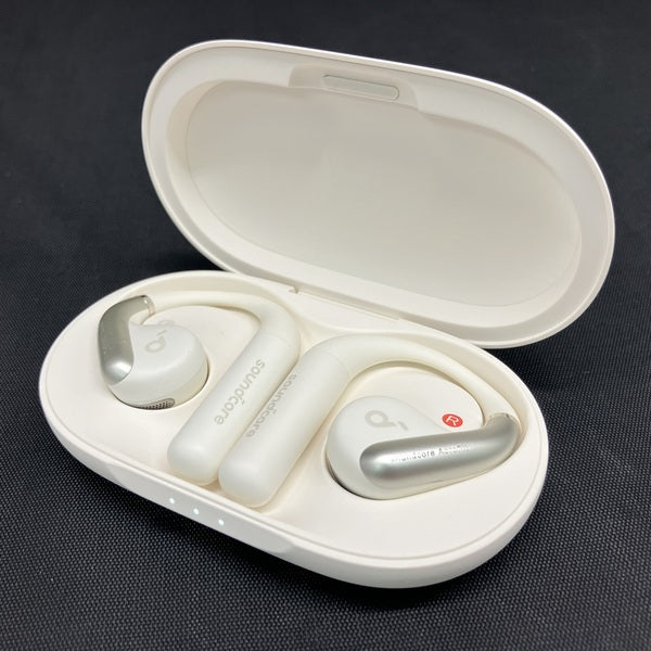 Anker Soundcore AeroFit ホワイト A387 2N21 Soundcore AeroFit 2 | つけていることを忘れる、イヤホン体験を