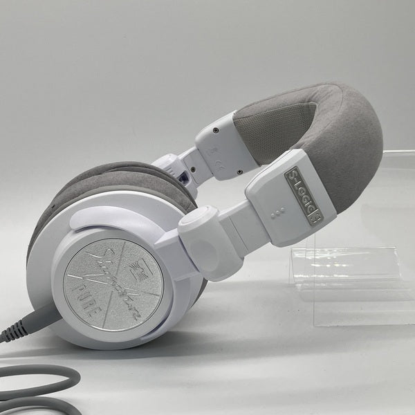 【1】未使用・未開封品：ULTRASONE Signature PURE Signature PURE｜ULTRASONE｜株式会社アユート PCパーツ・VR